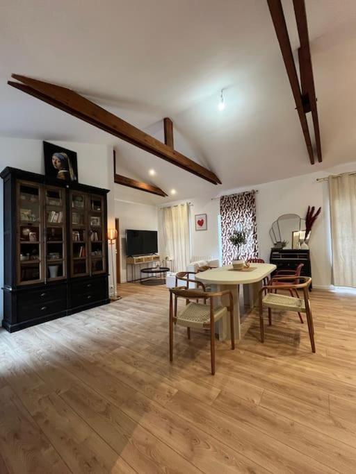 La Maison Rose Du Centre-Ville ! Muzillac Extérieur photo